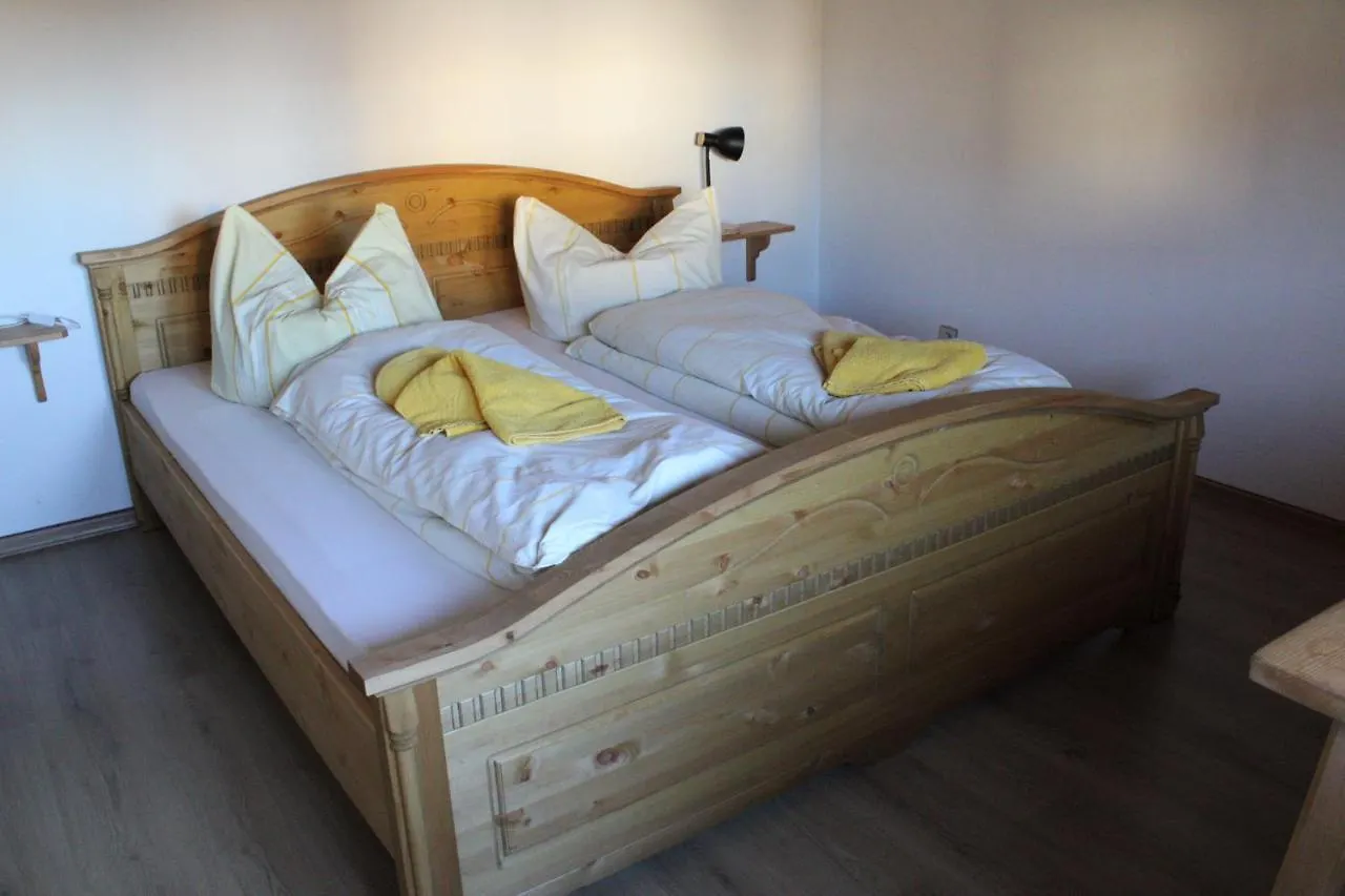 Guest house Hotel Garni Austermayer Traunreut